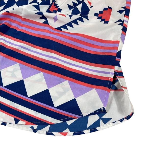 Size small-medium cute, thin, colorful Aztec design top, split neck, curved hem - Picture 7 of 11